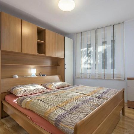 Villa Park à Novigrad Istria Extérieur photo