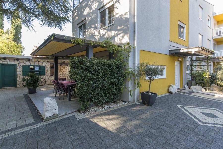 Villa Park à Novigrad Istria Extérieur photo